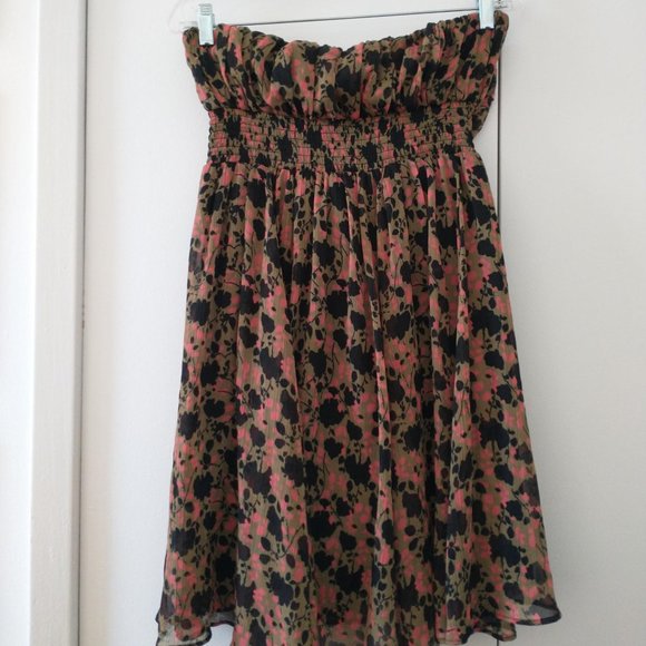 Urban Outfitters Kimchi Blue Floral Print Strapless Mini Dress - Picture 13 of 14